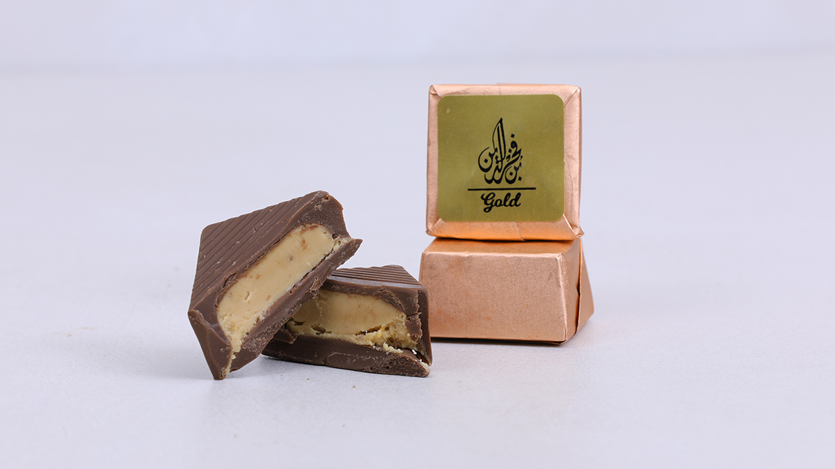 gold chocolate peanut butter