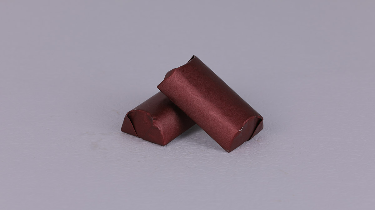 gold chocolate cheesecake dark